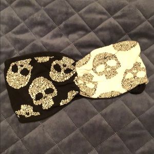 Skull bandeau